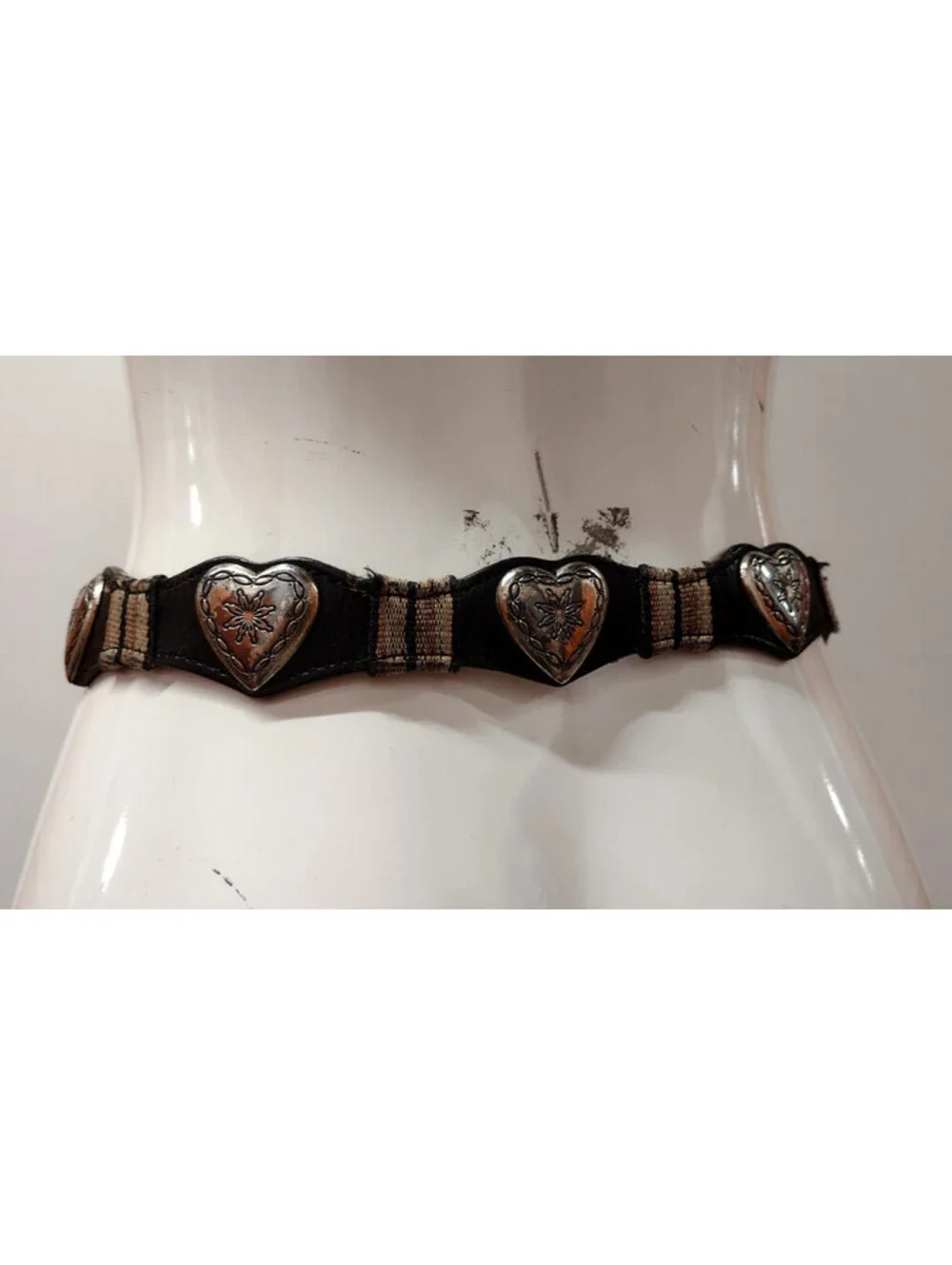 Vintage 90s Concho Hearts Leather Belt Size 28 30 90s Grunge American Southwest